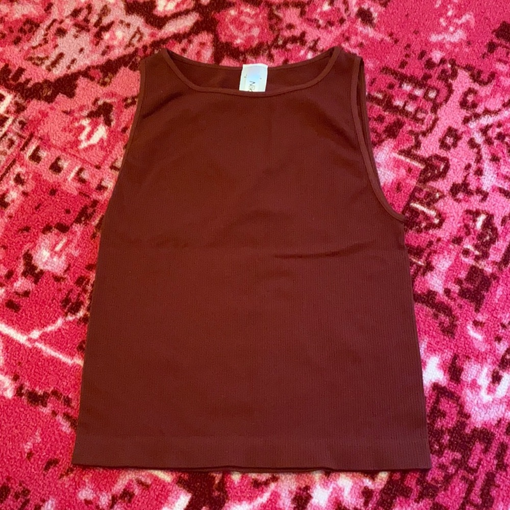 burgundy seamless crop top